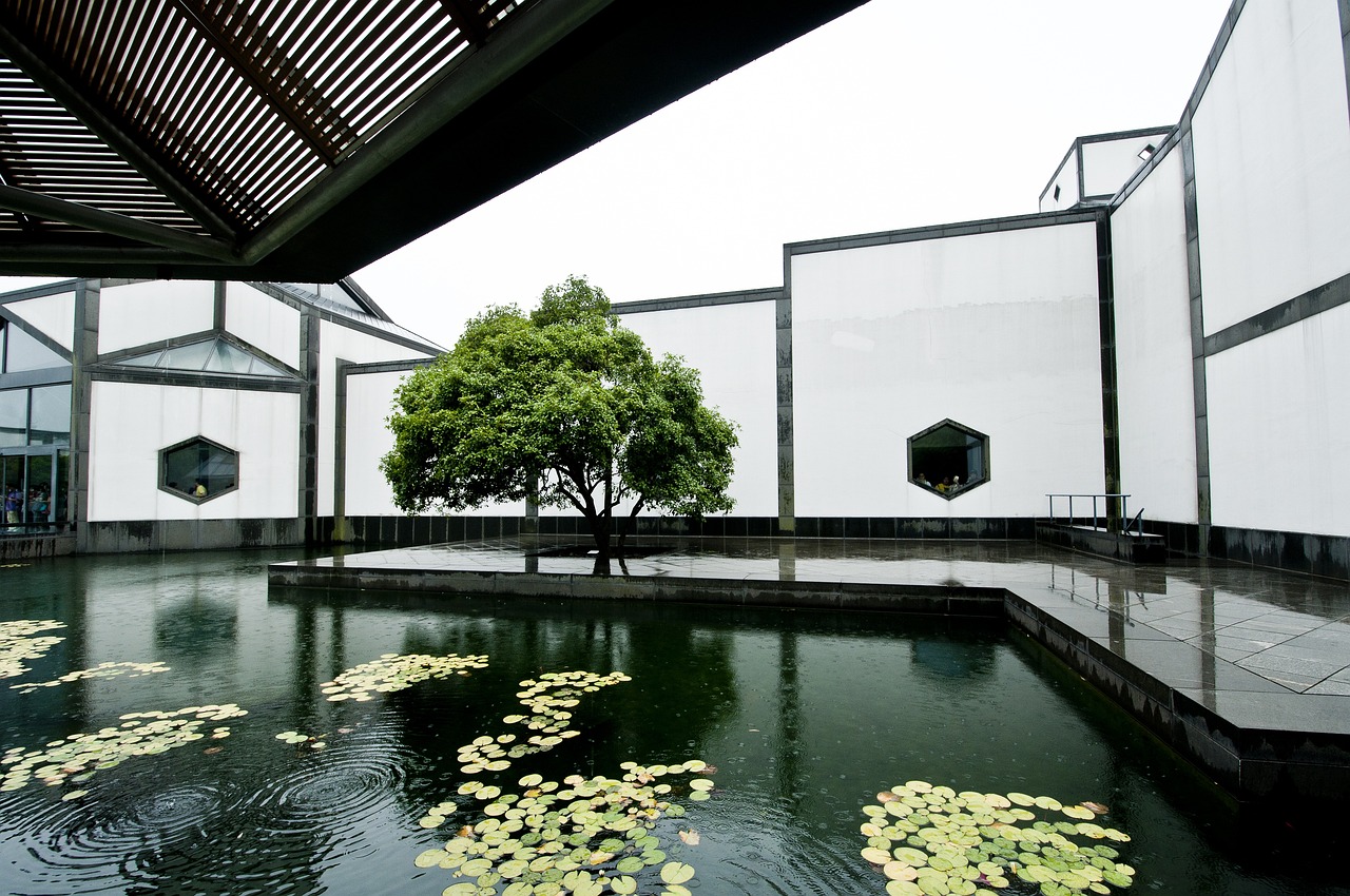 entdecken sie faszinierende museen voller geschichte, kunst und kultur. erleben sie ausstellungen, die ihre sinne anregen und ihr wissen erweitern.