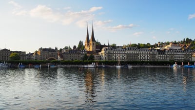 familienhotels schweiz: die besten tipps für einen unvergesslichen urlaub 2025
